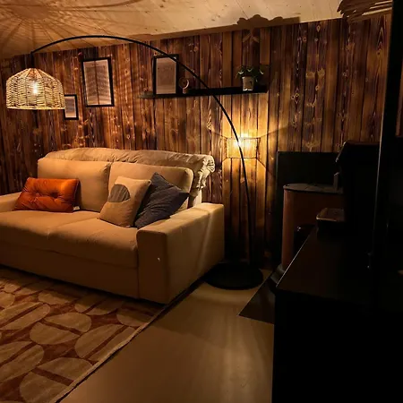 Kraska U Olsovce, Jedovnice V Moravskem Krasu 营地