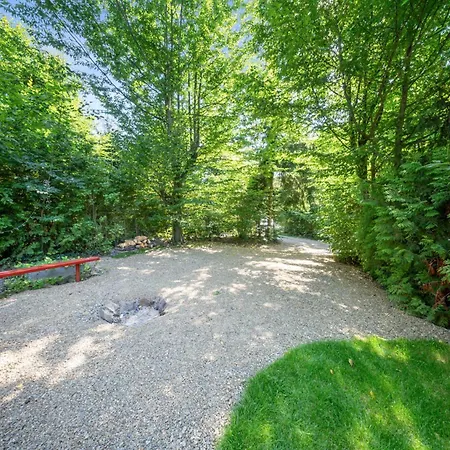 Kraska U Olsovce, Jedovnice V Moravskem Krasu 布兰斯科