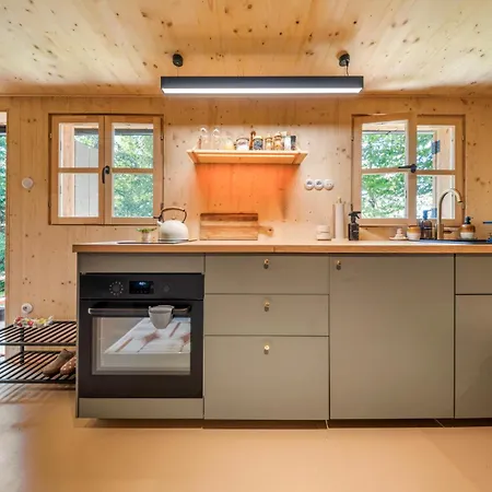 Kraska U Olsovce, Jedovnice V Moravskem Krasu 营地